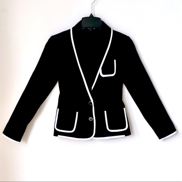 NWOT - EXPRESS BLACK / WHITE TRIM SUIT BLAZER SIZE 0 - Picture 1 of 12